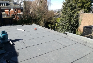 Réalisation d’une toiture en roofing à Verviers – 280 m²